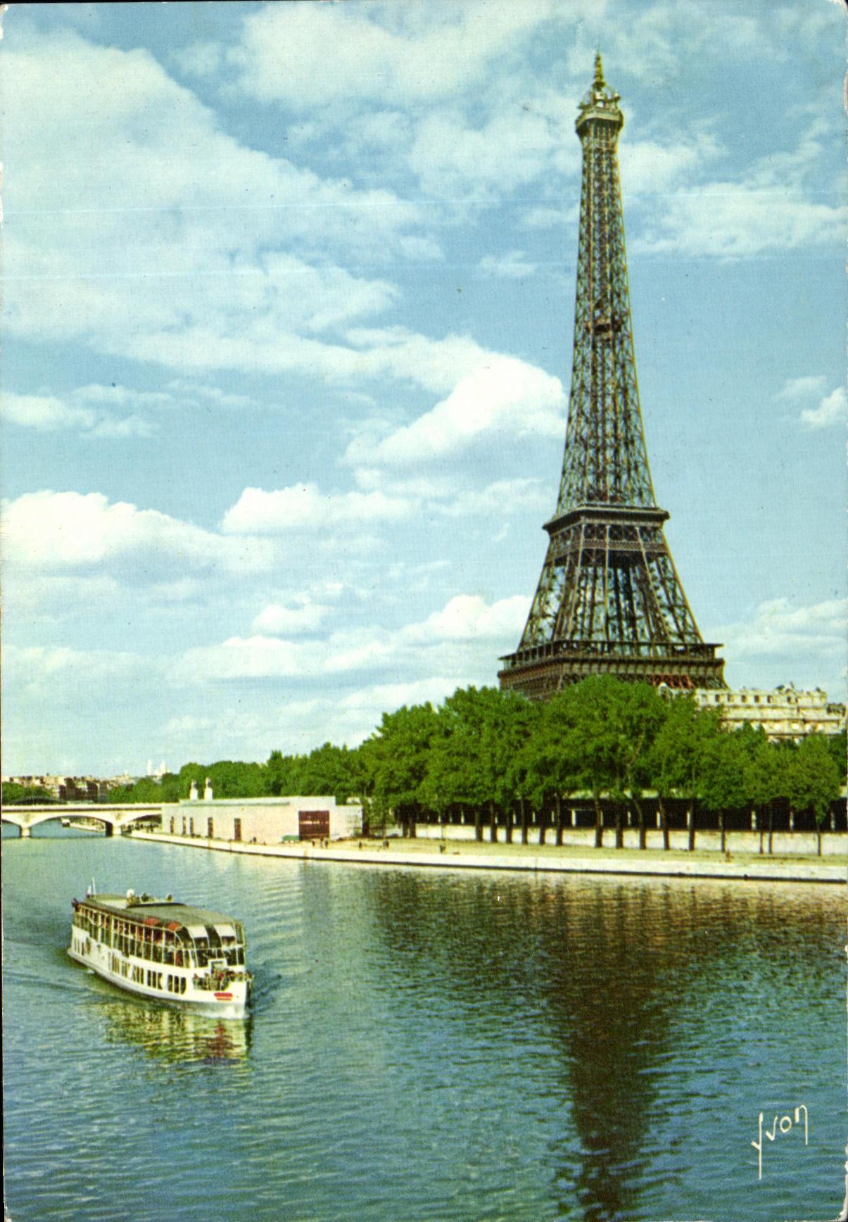 Paris - La Tour Eiffel — vue du quai de Passy — Éditions d'Art 'YVON'