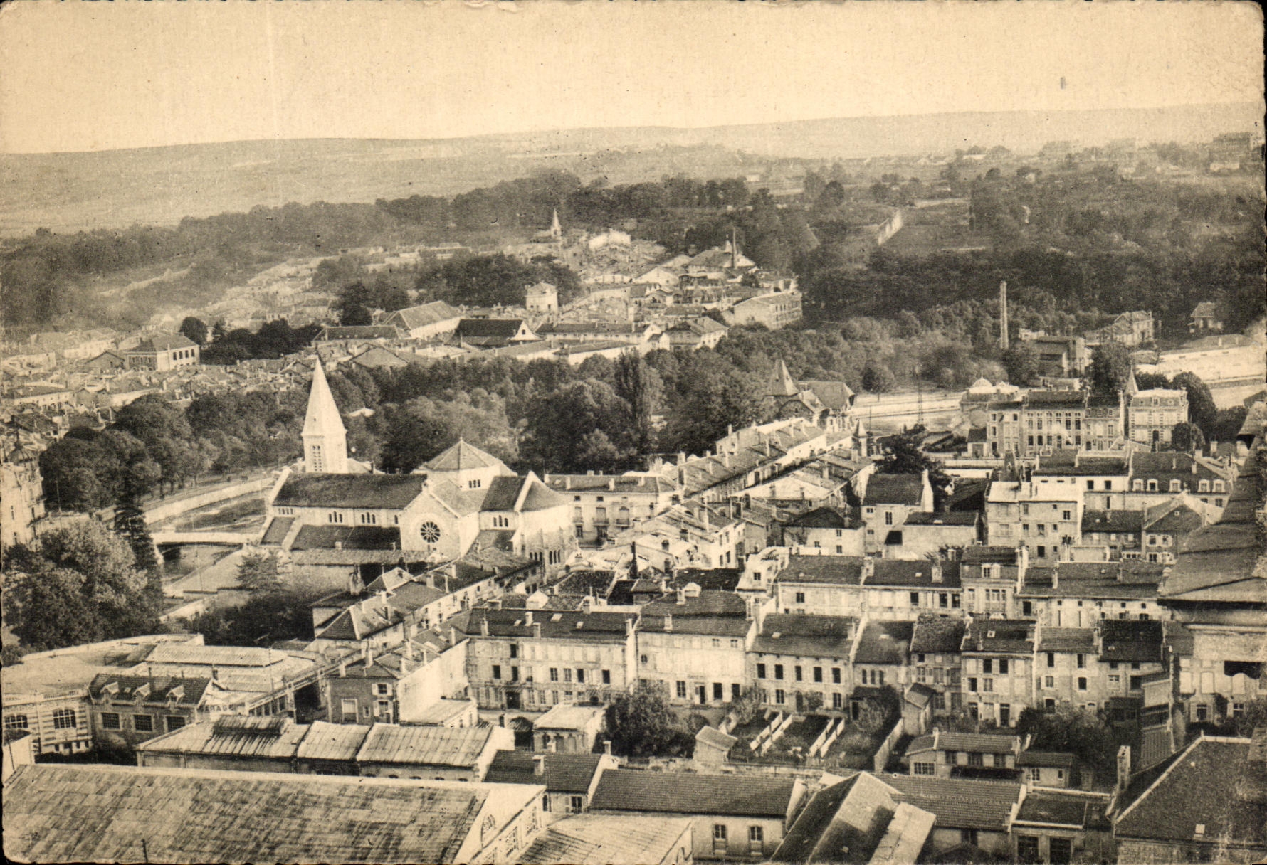 CPA Verdun Vue Prise Des Tours De La cathedrale