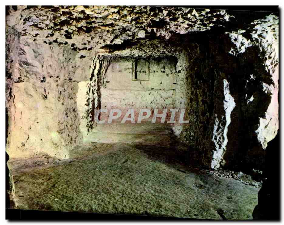 CPM Les Grottes Historiqes de Naours La Chapelle Centrale