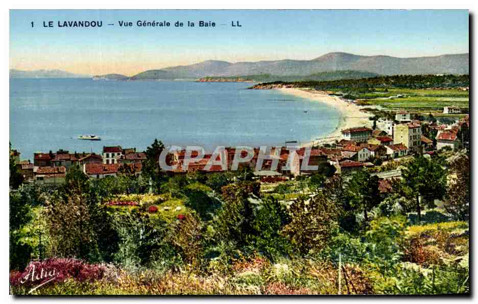 CPA Le Lavandou Vue Generale de La Baie