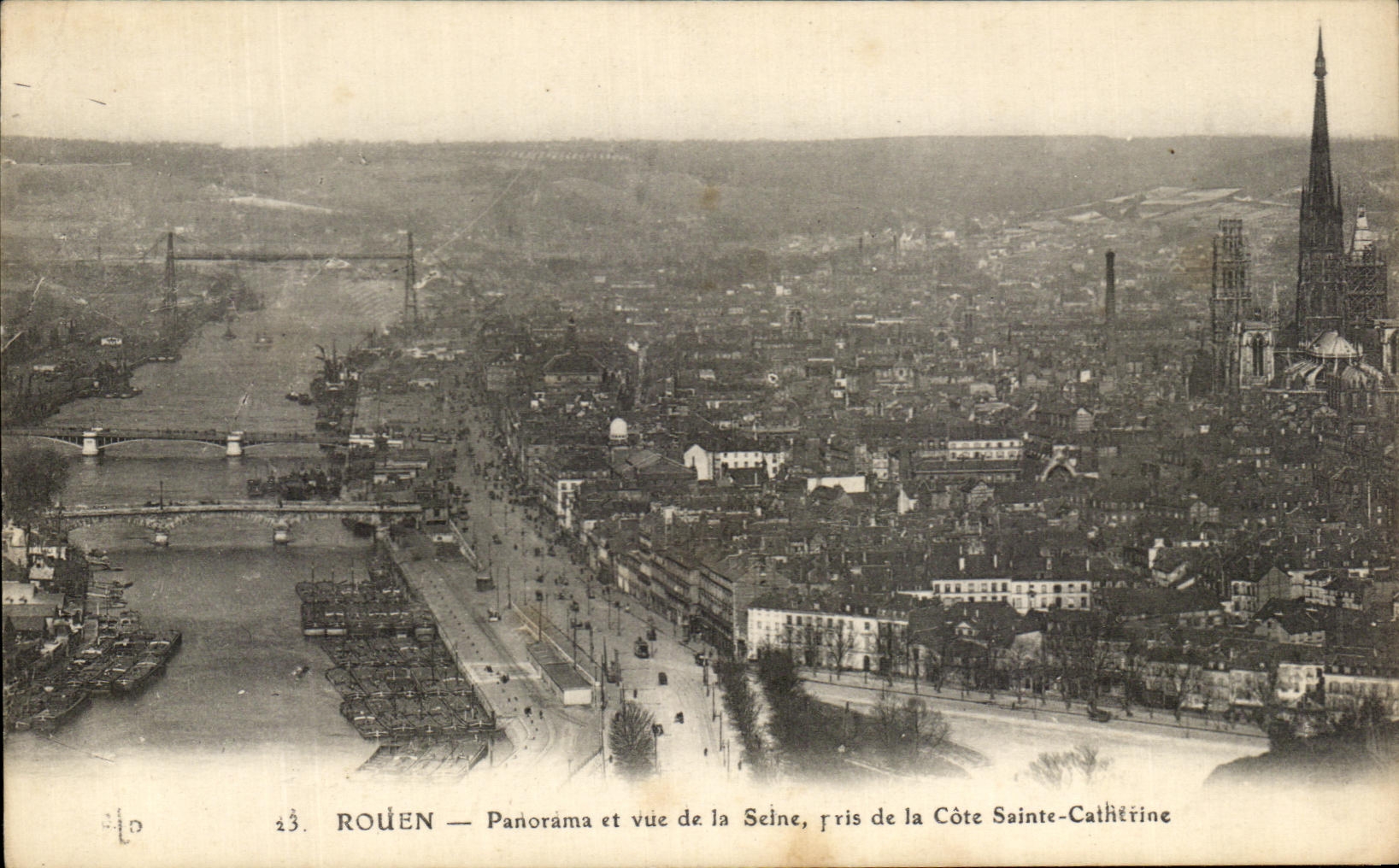 CPA Rouen panorama et vue de la Seine pris de la Cote Sainte Catherine