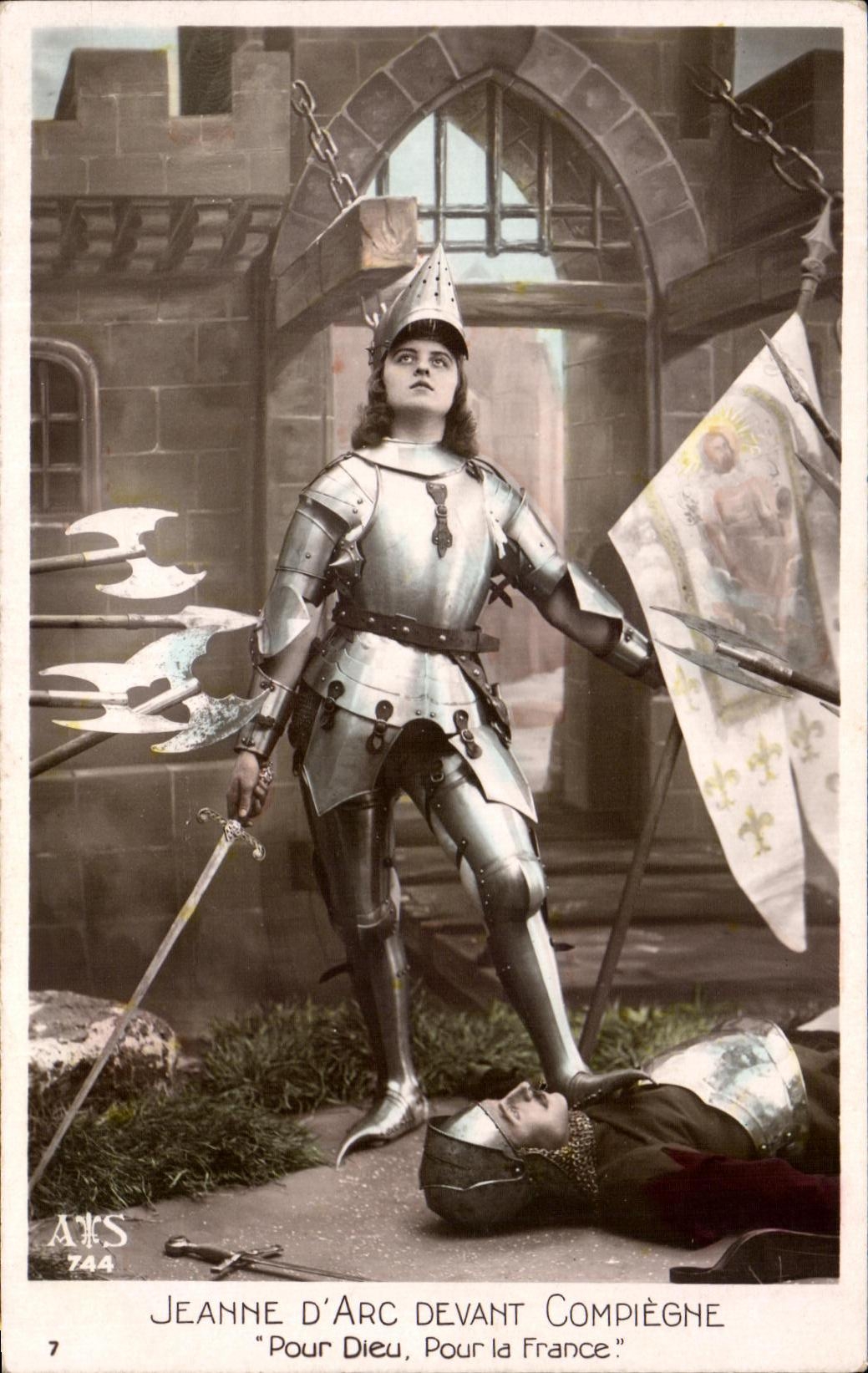 CPA Jeanne D'Arc Devant Compiegne Pour Dieu Pour La France