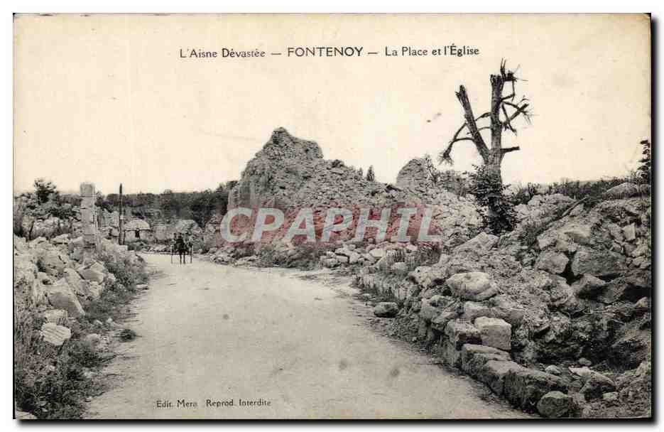 Fontenoy — La Place et l'Église — Édit. Mera