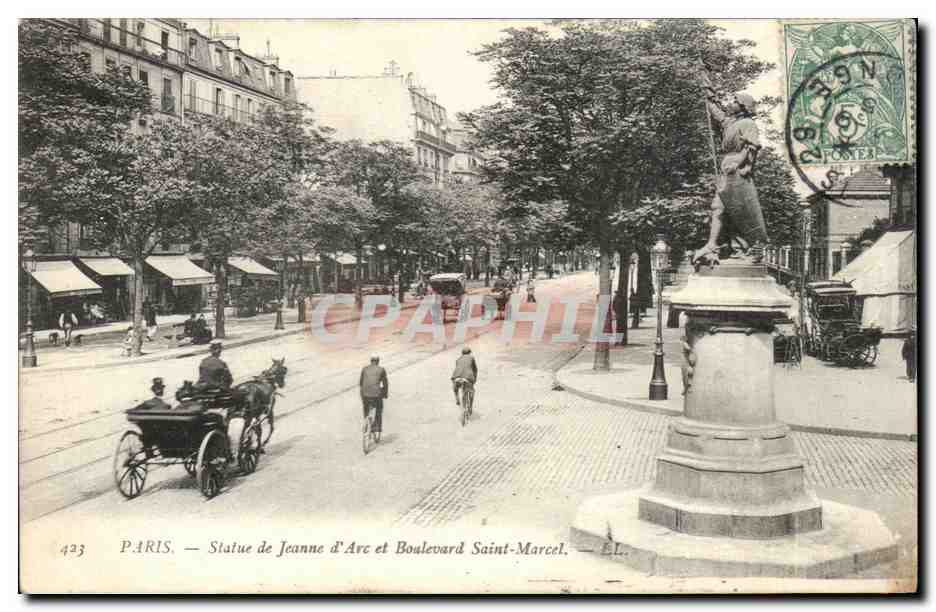 CPA Paris Statue de Jeanne d'Arc Et Boulevard Saint Marcel