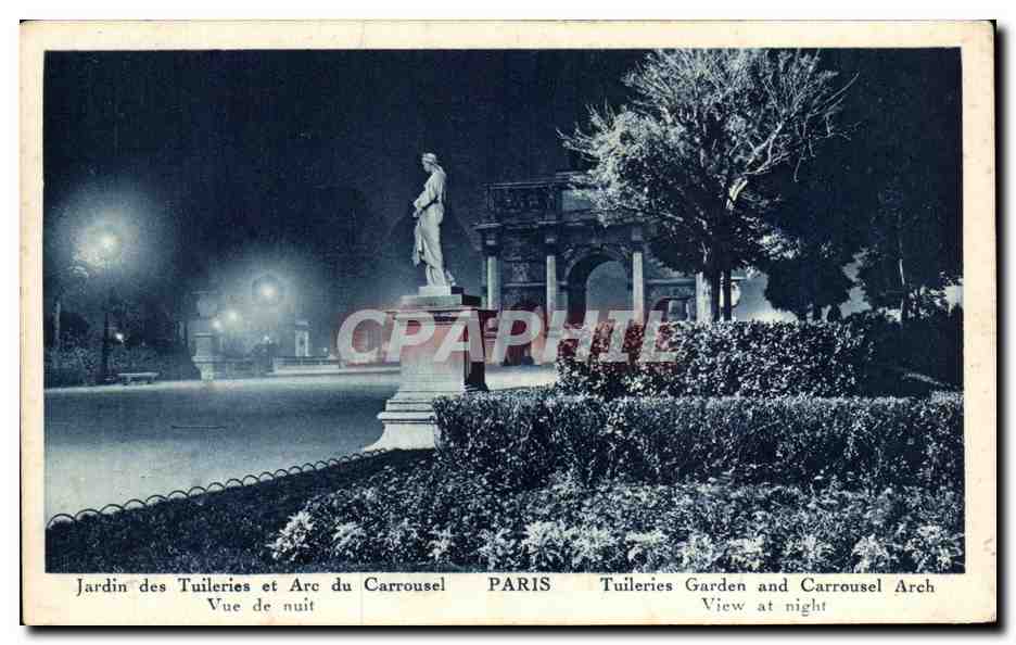 CPA Paris Jardin des Tuileries et Arc de Carrousel Paris vue de nuit