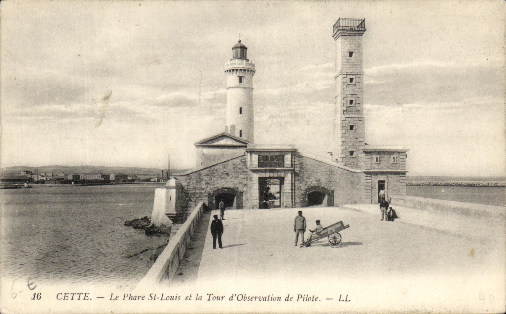 CPA Cette Le Phare St Louis Et Le Tour d'Observation De Pilote