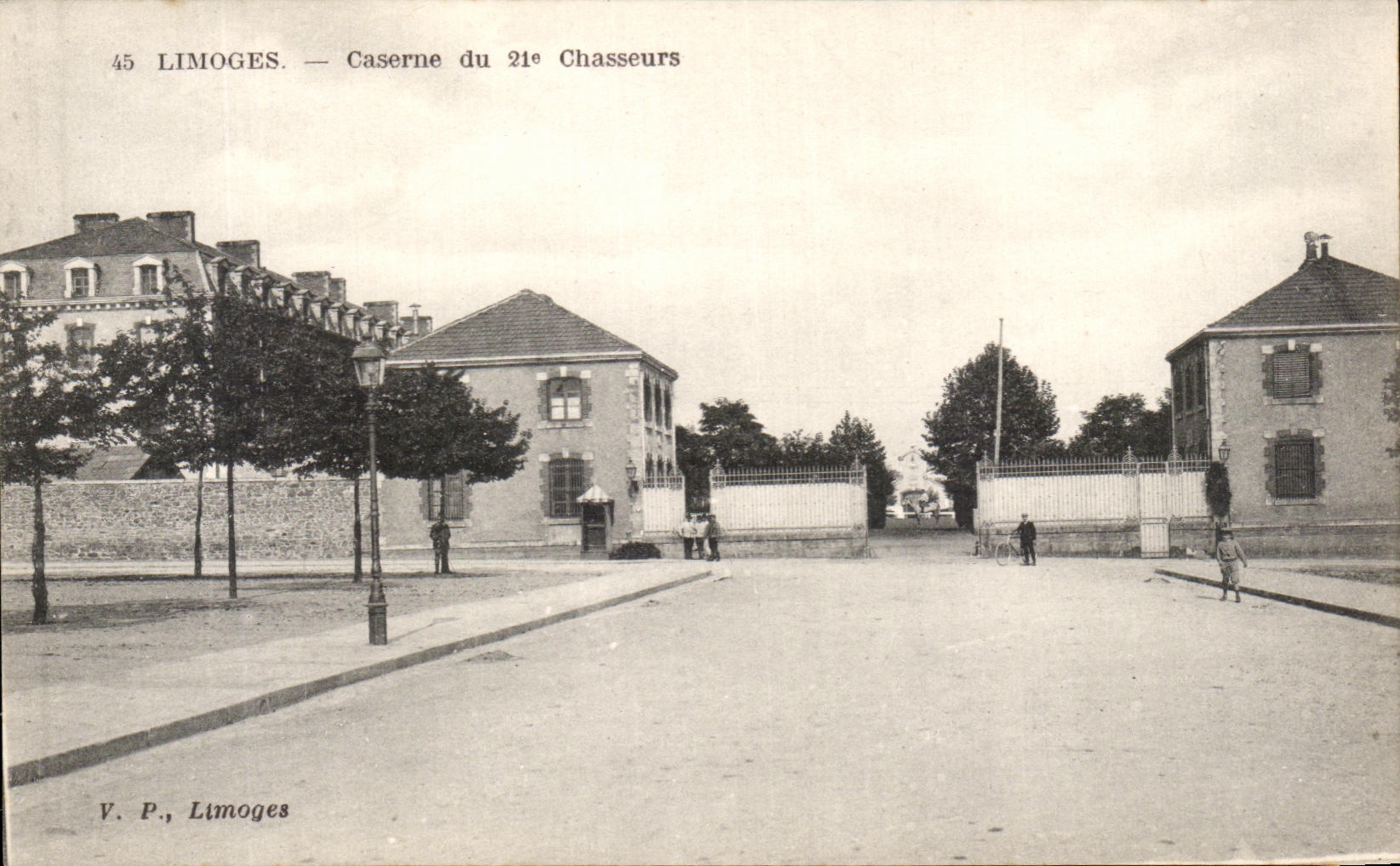 Limoges — Kasernen des 21. Chasseur-Regiments — V. P., Limoges