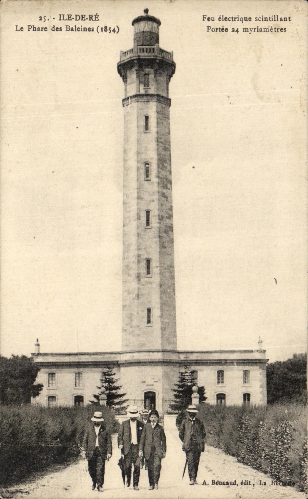 CPA Ile De Re Le Phare des Baleines Feu electrique scintillant Portee 