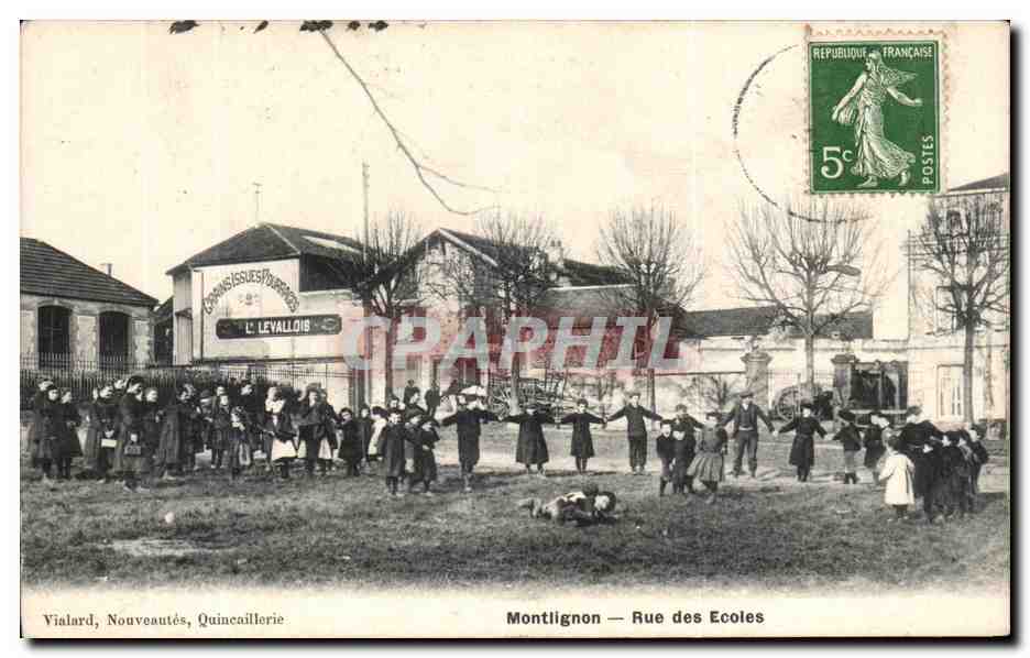 CPA Montlignon Rue Des Ecoles Enfants