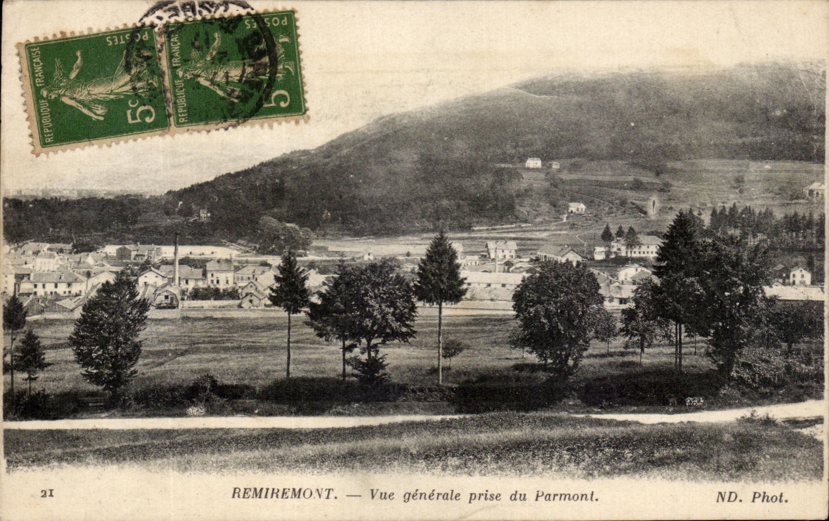 Remiremont — Vue générale prise du Parmont — ND. Phot.