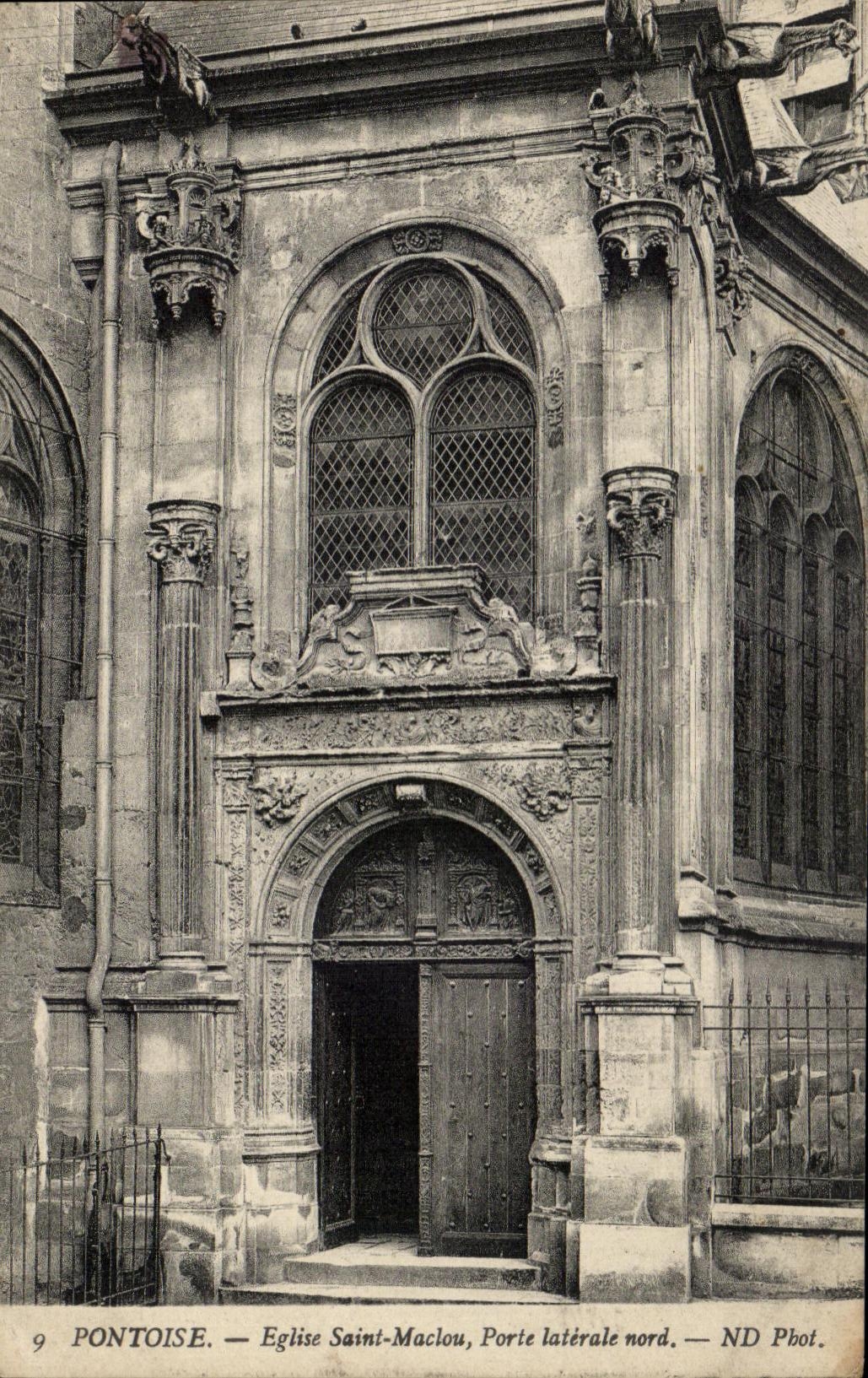 CPA Pontoise Eglise Saint Maclou Porte Laterale Nord