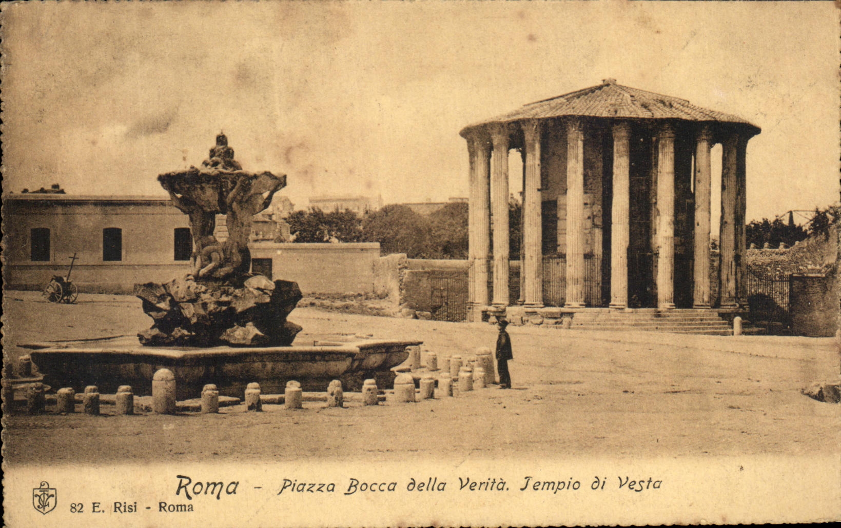 CPA Roma piazza Bocca della Verita Tempio di Vesta