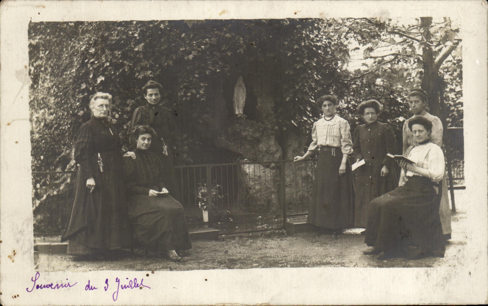 CARTE PHOTO Femmes Souvenir du 3 juillet 