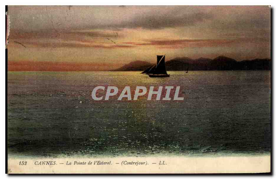 CPA Cannes La Pointe De l'Esterel Contrejour Bateau