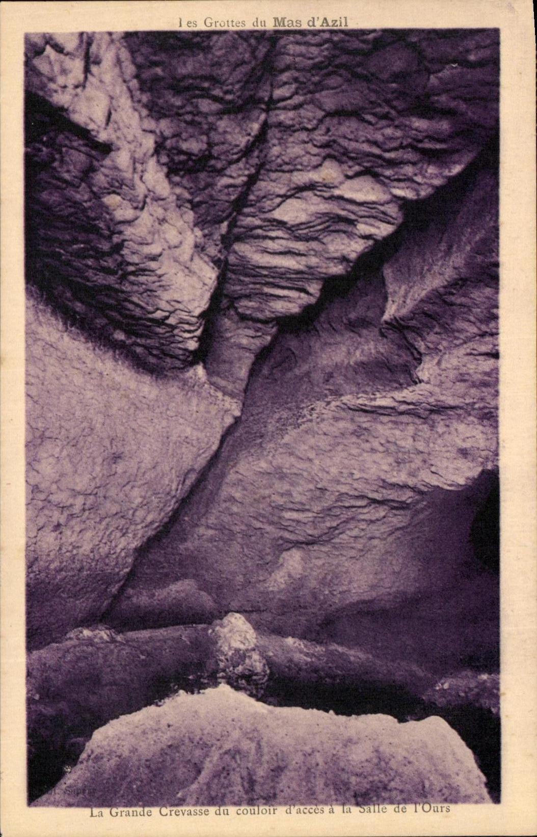 Les Grottes du Mas d'Azil — La Grande Crevasse du couloir d'accès à la Salle de l'Ours — Impr. Henri BAILLY & Cie Toulouse