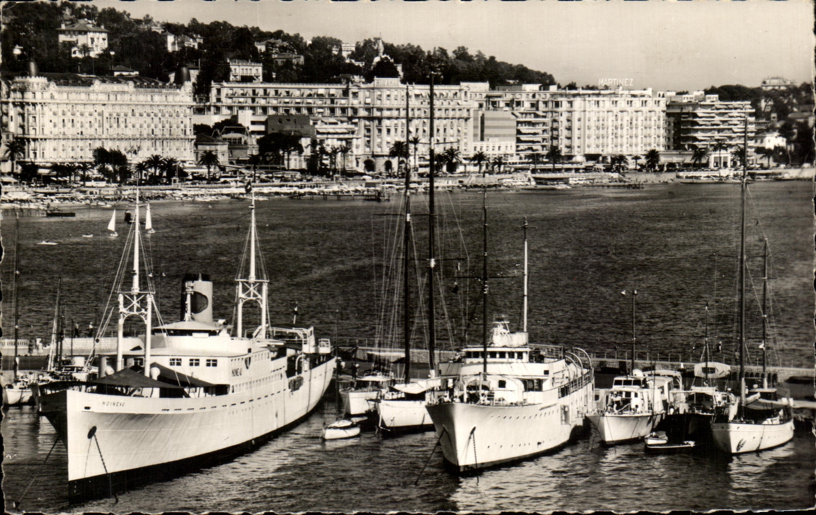 CPSM Cannes Un Coin de Port Bateaux