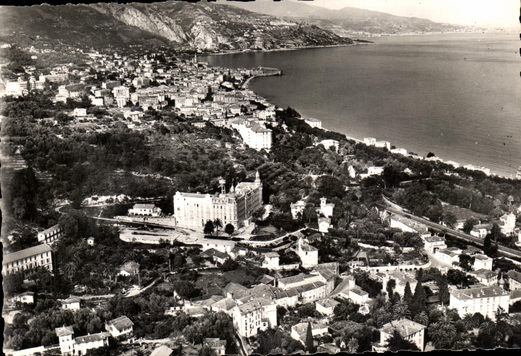 CPSM Menton Panorama sur Menton et la Cote Italienne