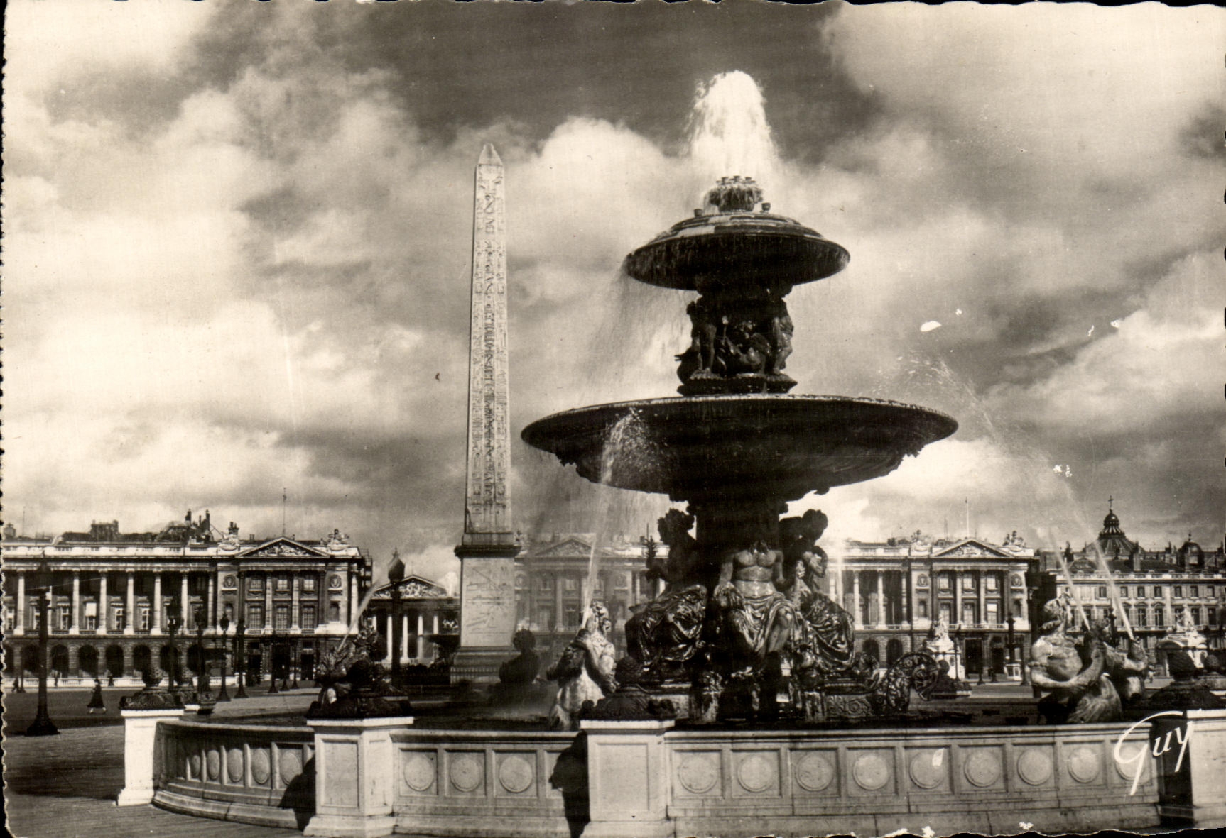 CPSM Sous Le Ciel De Paris Place de la Concorde 