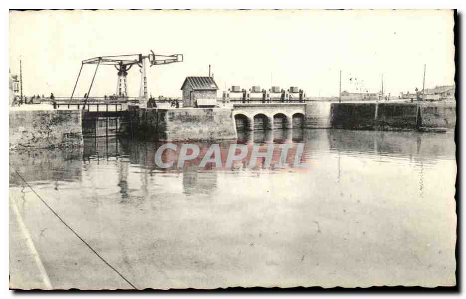 CPA St Valery en Caux Le Nouveau Pont
