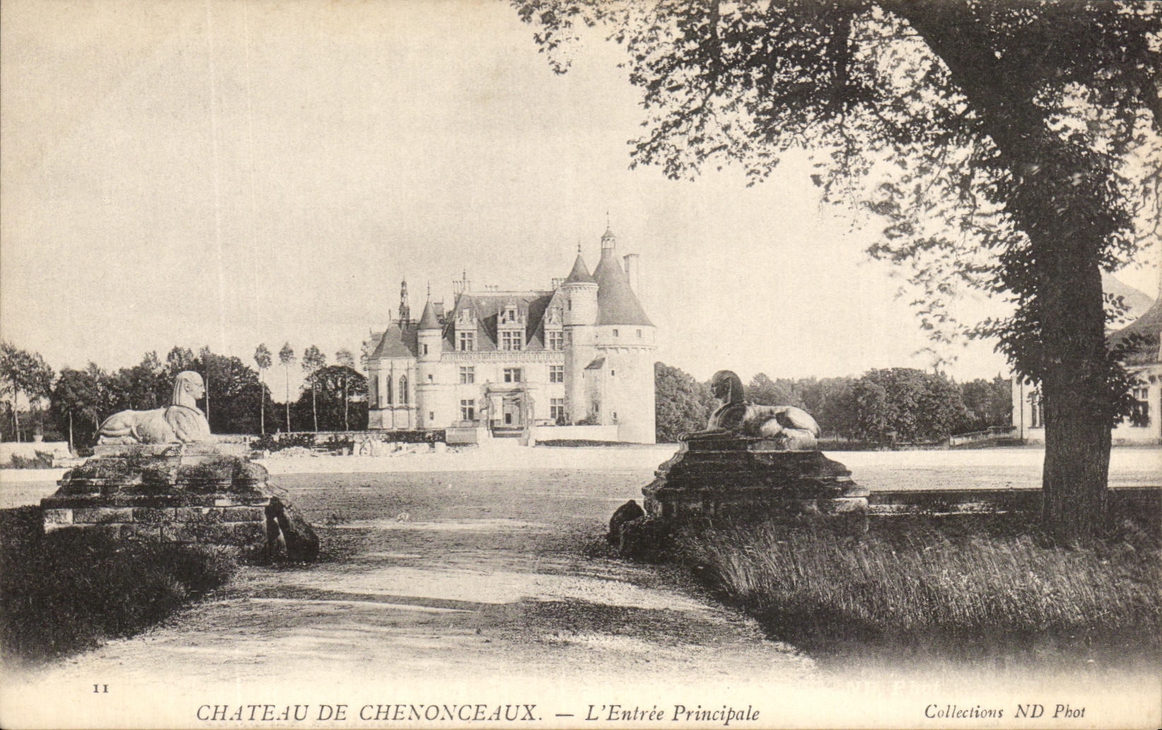 CPA Chateau De Chenonceaux L'Entree Principale Sphinx