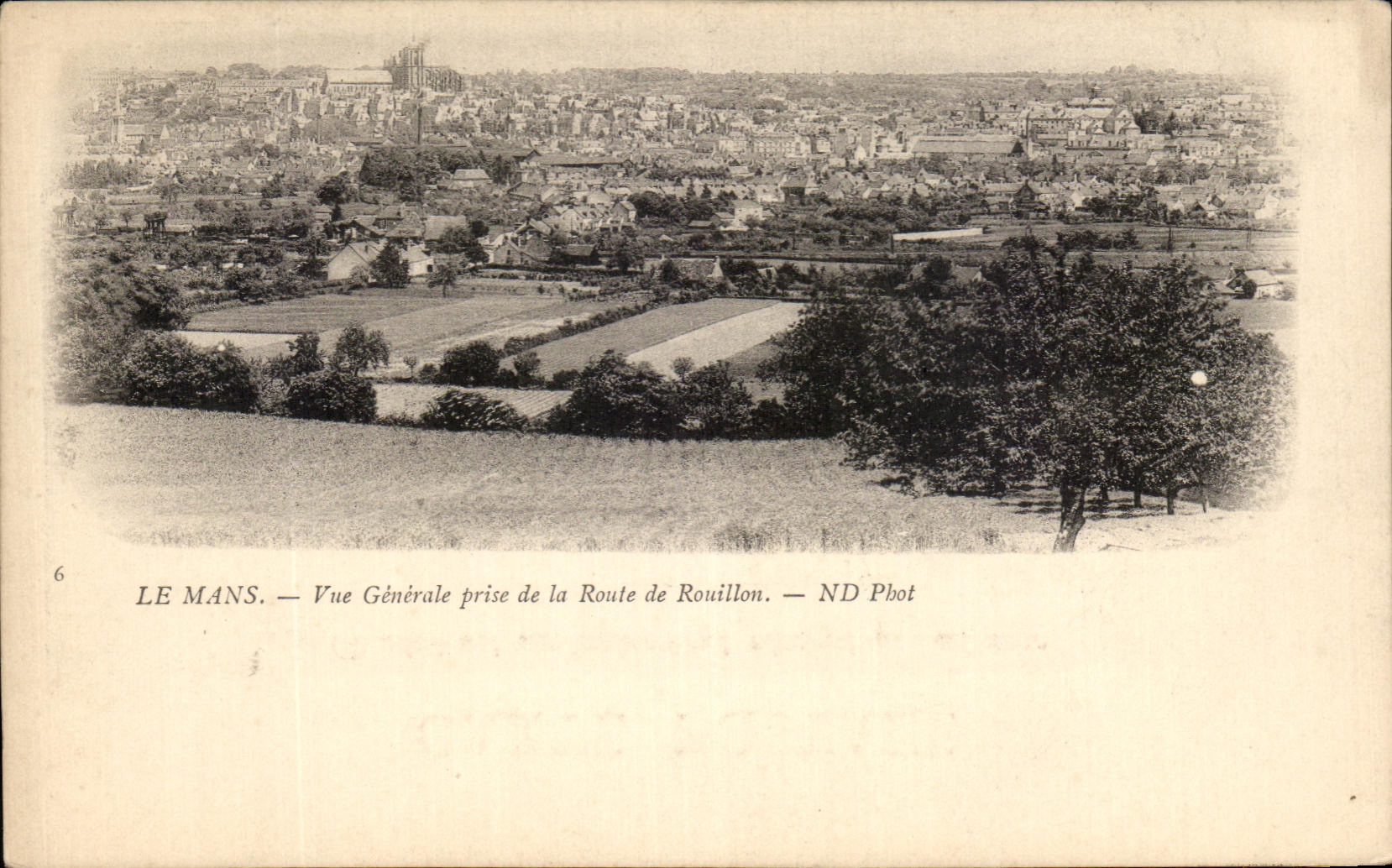 CPA Le Mans Vue Generale prise de la Route de Rouillon