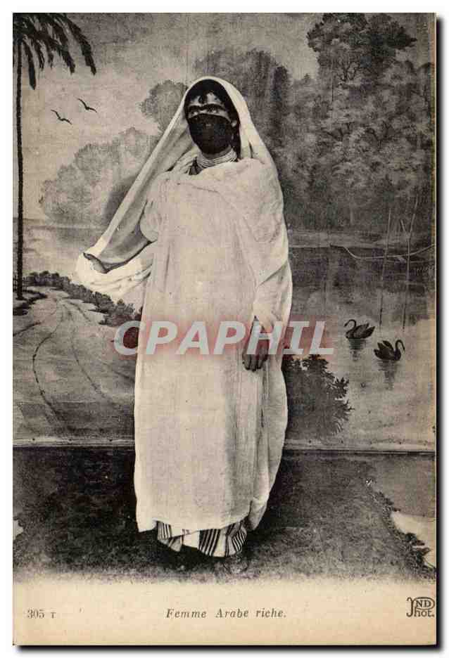 CPA Femme Arabe Riche Algerie Cygne 