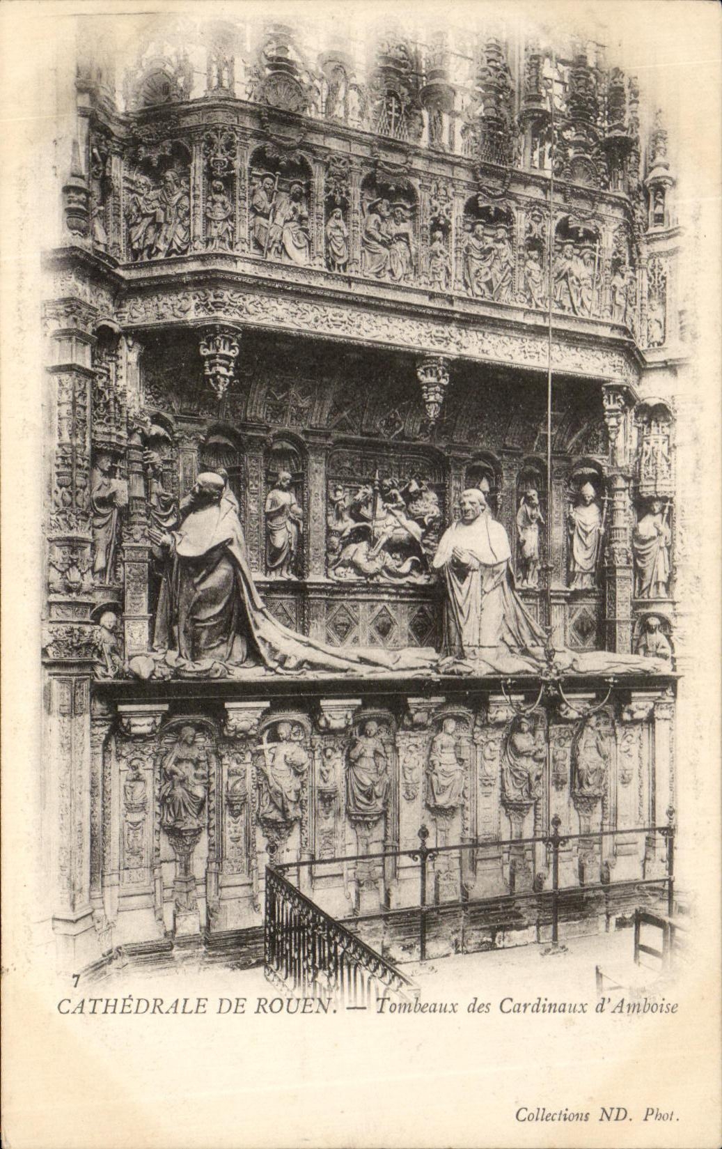 CPA Cathedrale De Rouen Tombeaux des Cardinaux D'Amboise