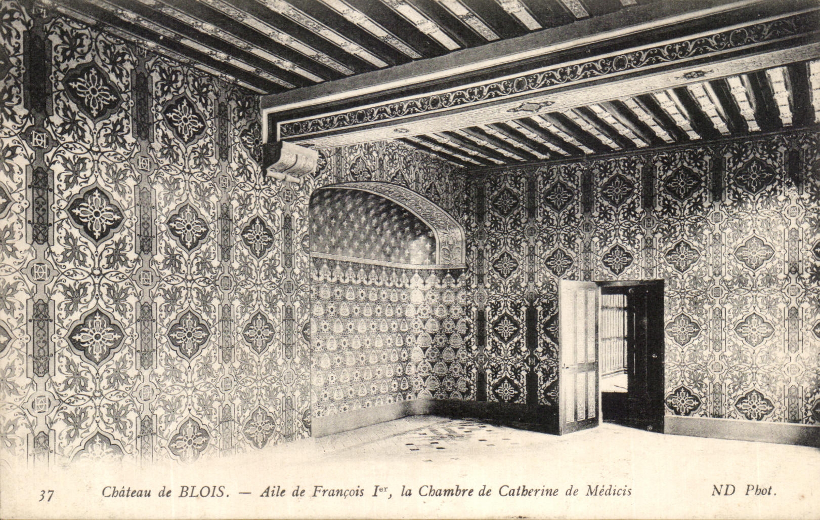 Château de BLOIS — Aile de François Ier, la Chambre de Catherine de Médicis — ND Pbot.