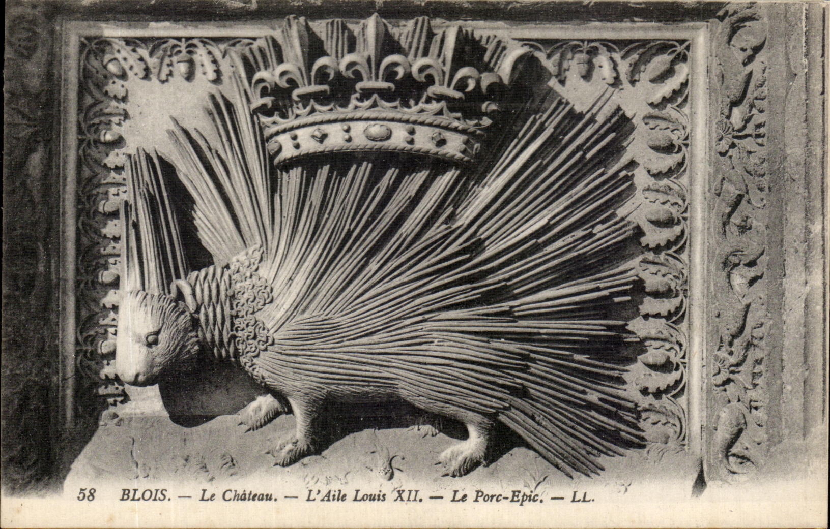 CPA Blois Le Chateau L'Aile Louis XII Le Porc Epic
