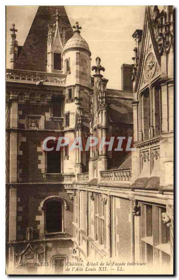 CPA Blois Le Chateau detail de la Facade interieure de l'Aille Louis XII