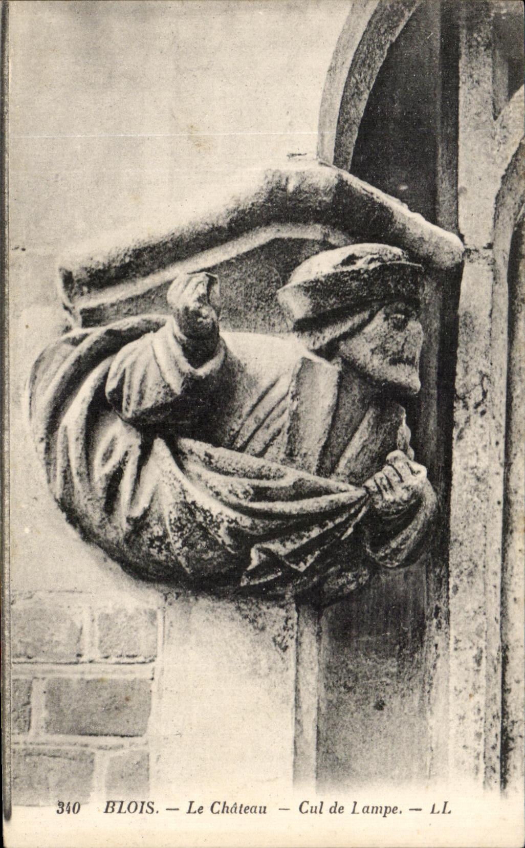 Blois — Le Château — Cul de Lampe — LL