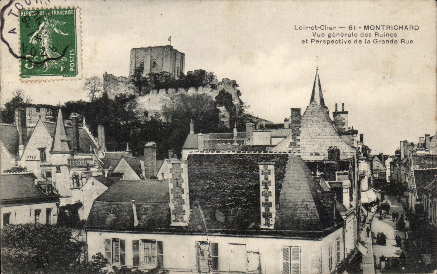 CPA Montrichard vue Generale Des Ruines Et Perspective De La Grande Rue