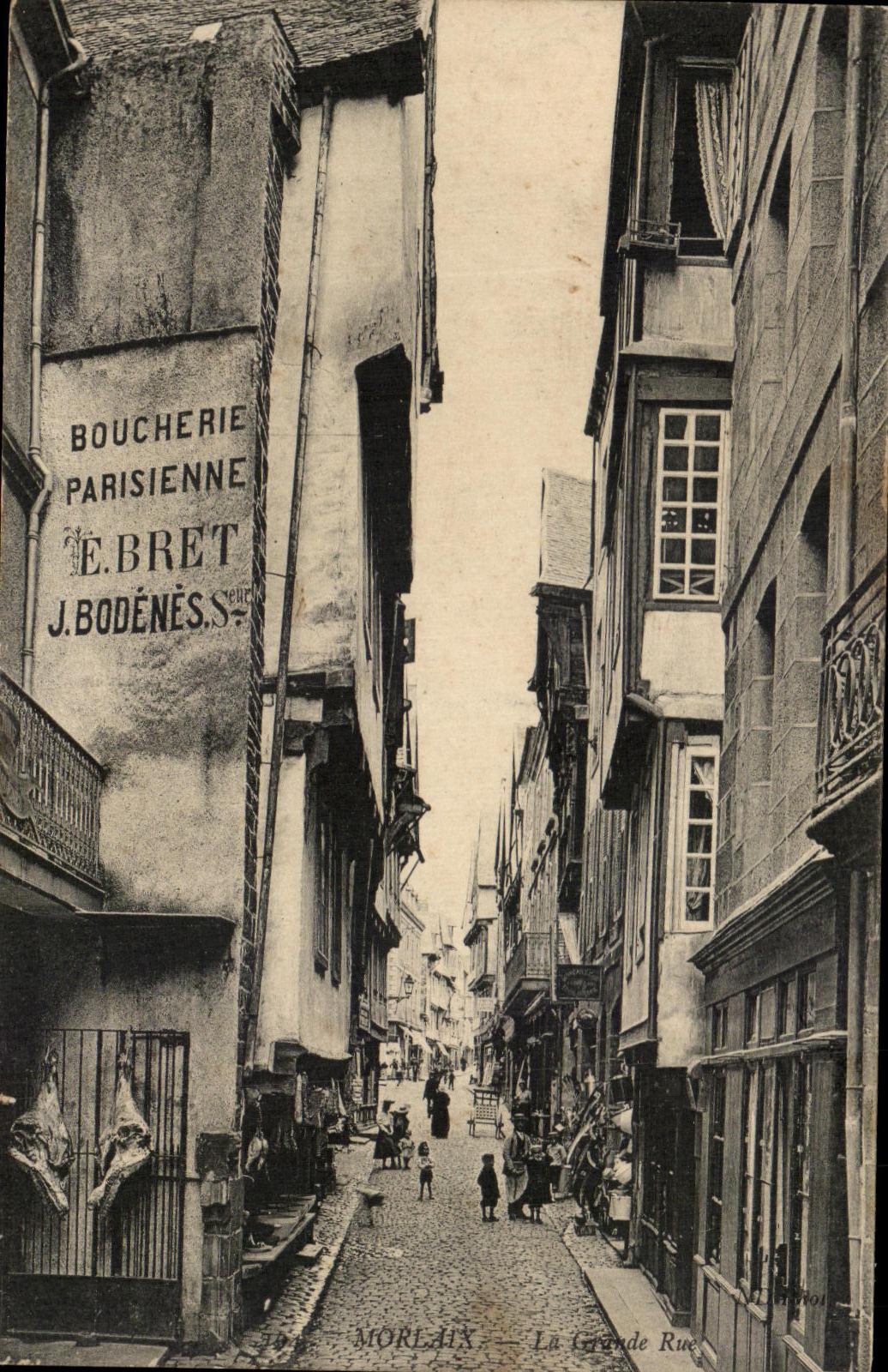 CPA Morlaix La Grand Rue Boucheri Bret Bodeness 