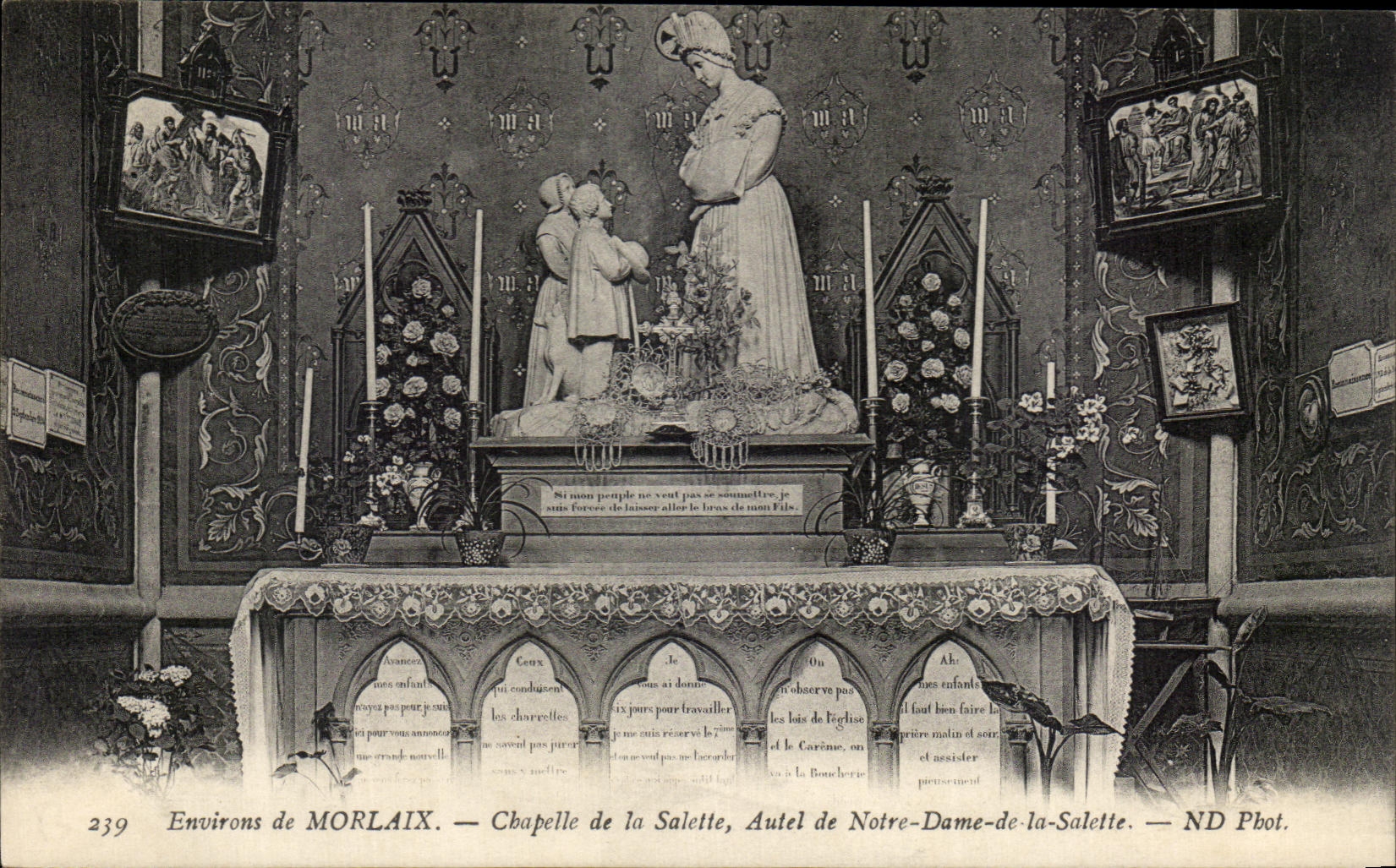 CPA Environs de Morlaix Chapelle de la Salette Autel de Notre Dame de la Salette