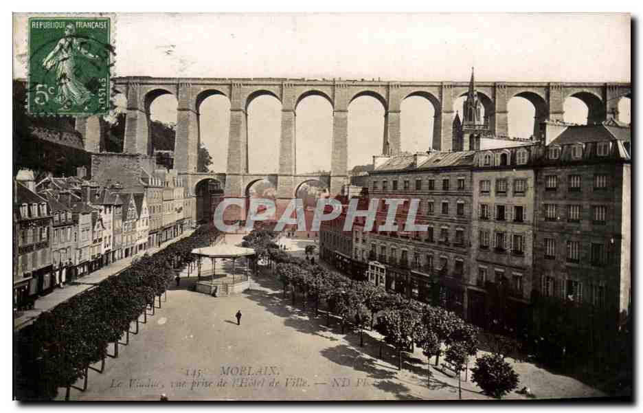 CPA Morlaix Le Viaduc vue Prise De l'Hotel De Ville