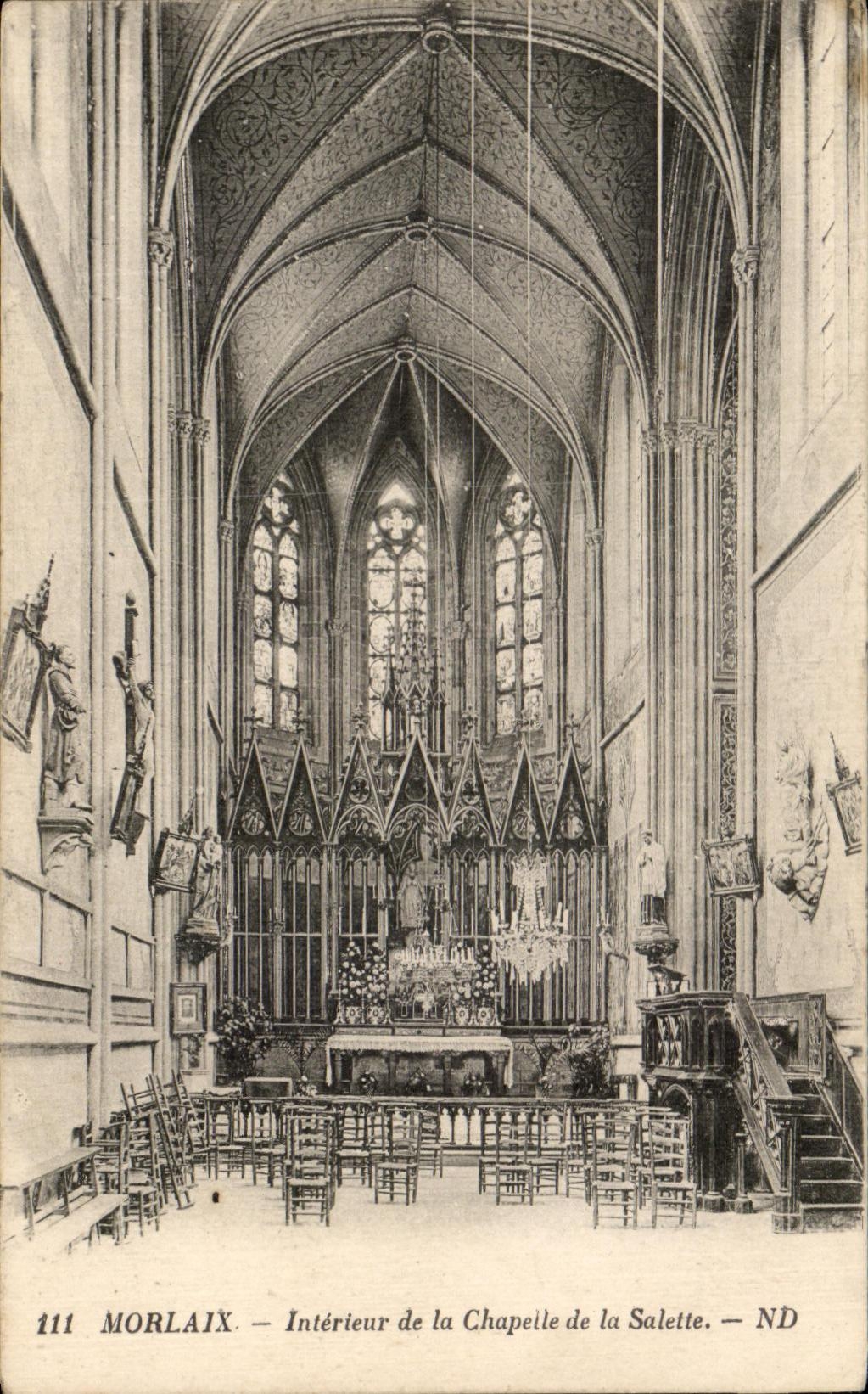 CPA Morlaix Interieur de la Chapeile de la Salette