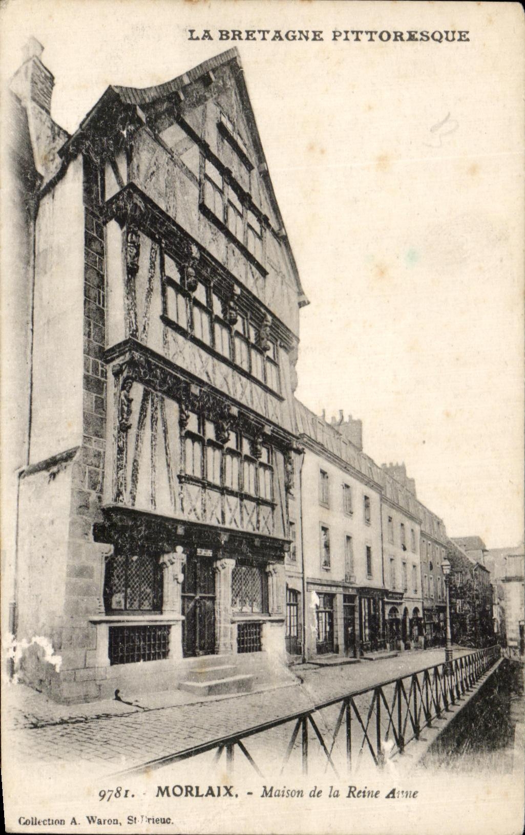 CPA La Bretagne Pittoresque Morlaix Maison De La Reine Anne