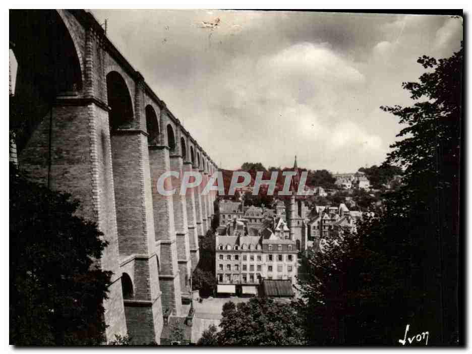 CPSM Morlaix Le viaduc et l'Eglise St Melaine