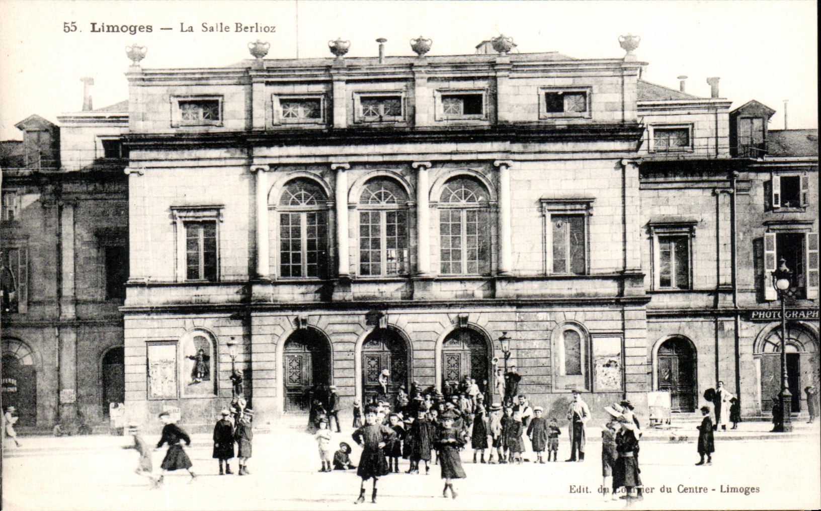 Limoges — La Salle Berlioz — Edit. du Larrer du Centre - Limoges