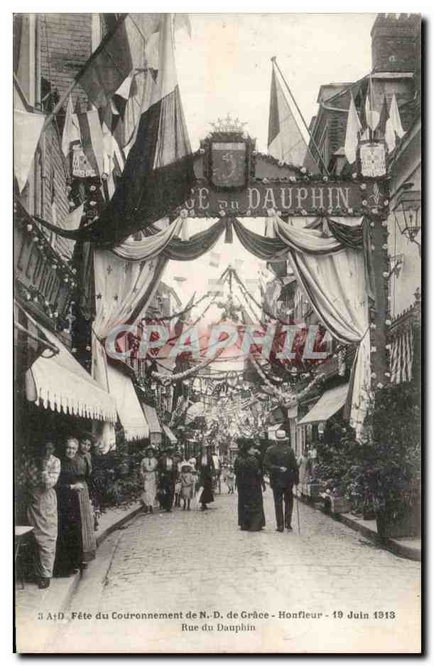 Fête du Couronnement de N.-D. de Grâce - Honfleur - 19 Juin 1913 — Rue du Dauphin