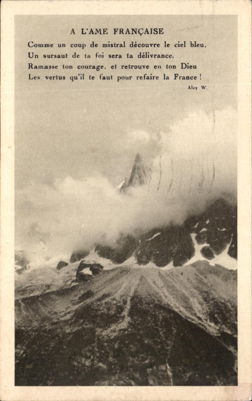 Montagne enneigée — paysage alpin — éditeur non visible
