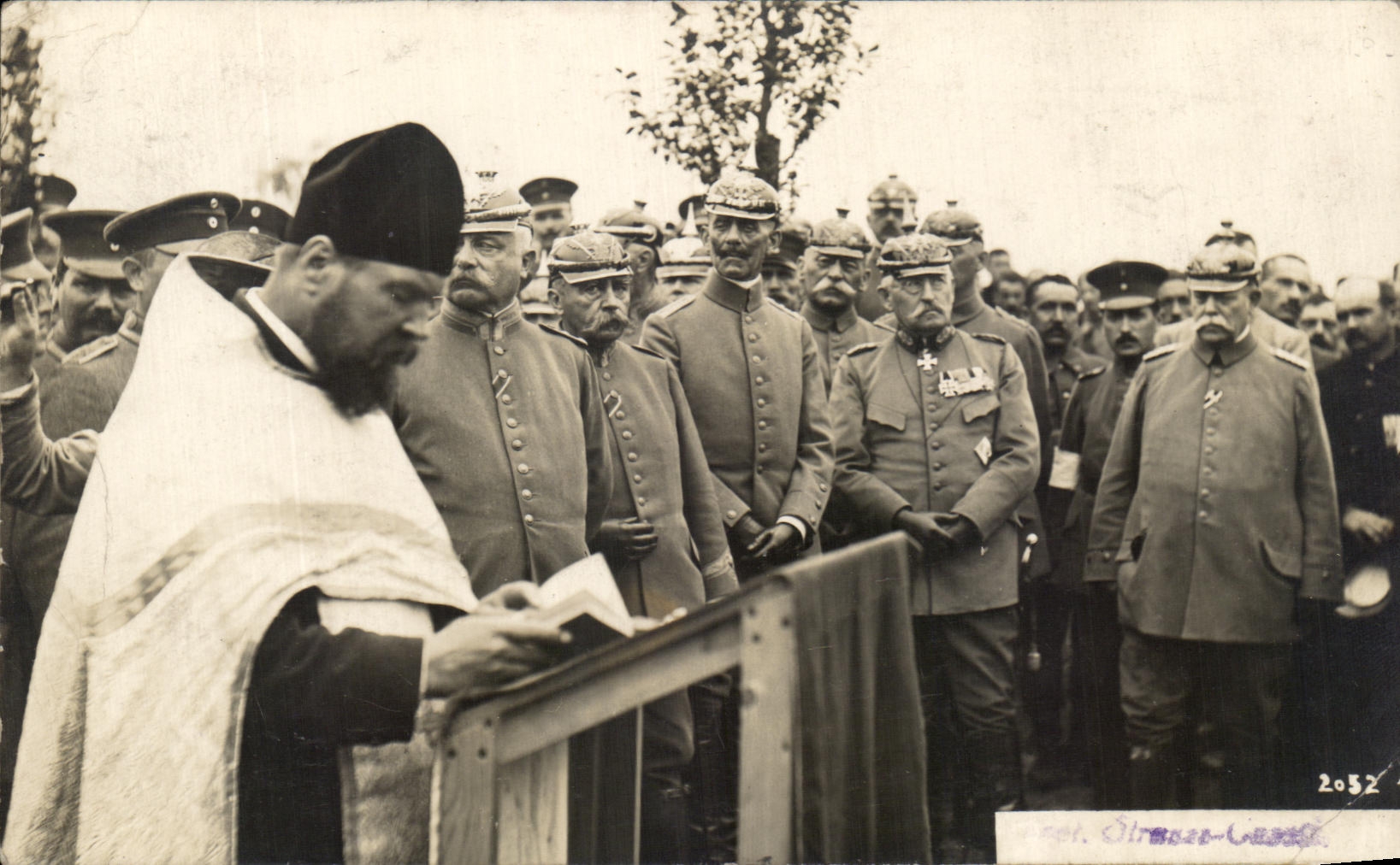CARTE PHOTO Pretre Officiers Allemands Militaria para Firenze