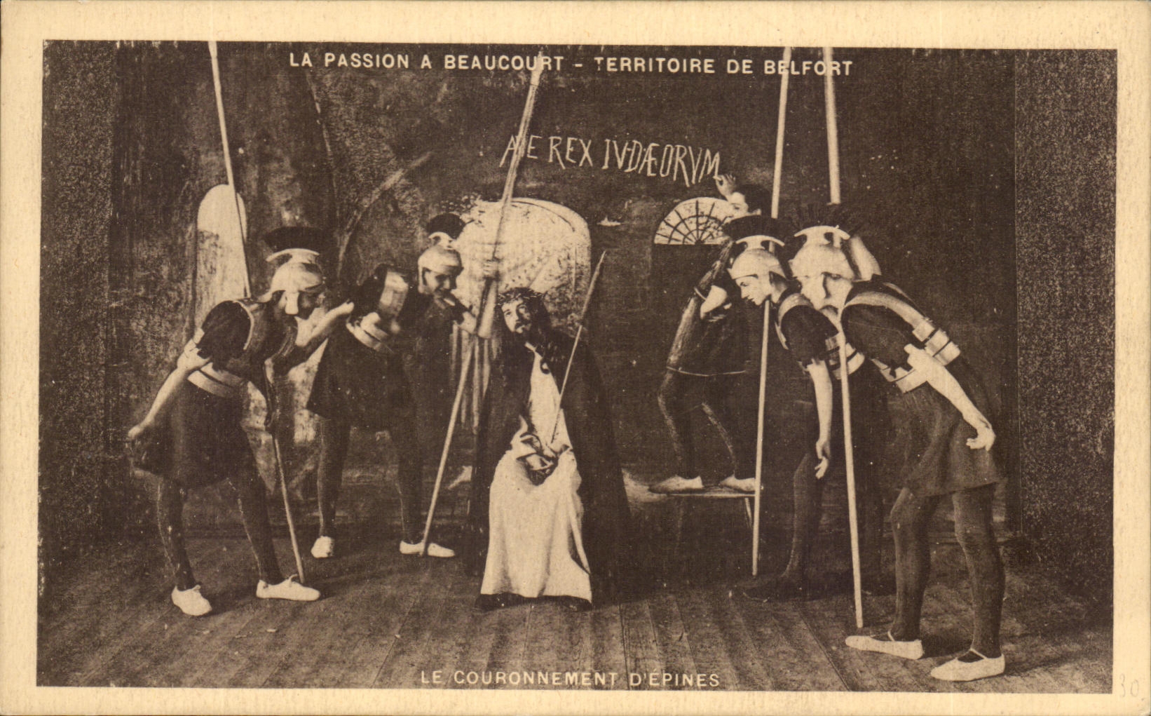 La Passion a Beaucourt Territoire De Belfort Le couronnement d'epines