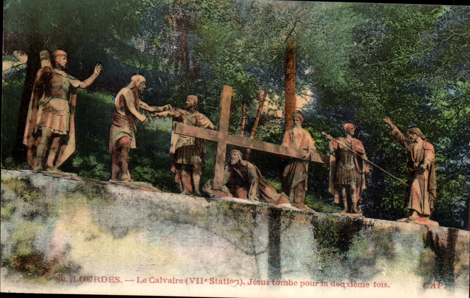 CPA Lourdes Le Calvaire Jesus Tombe Pour la deuxieme fois