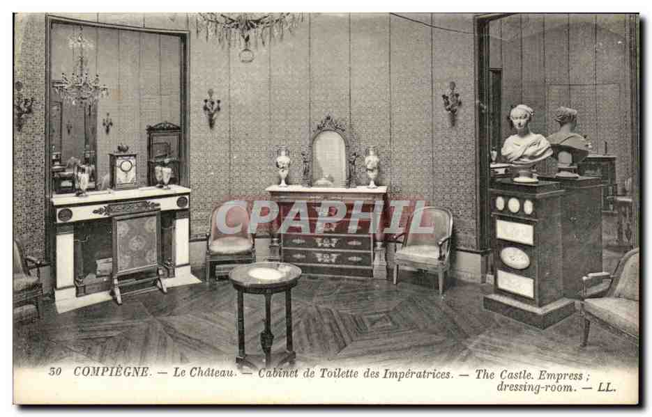 Compiègne — Le Château — Cabinet de Toilette des Impératrices — LL.