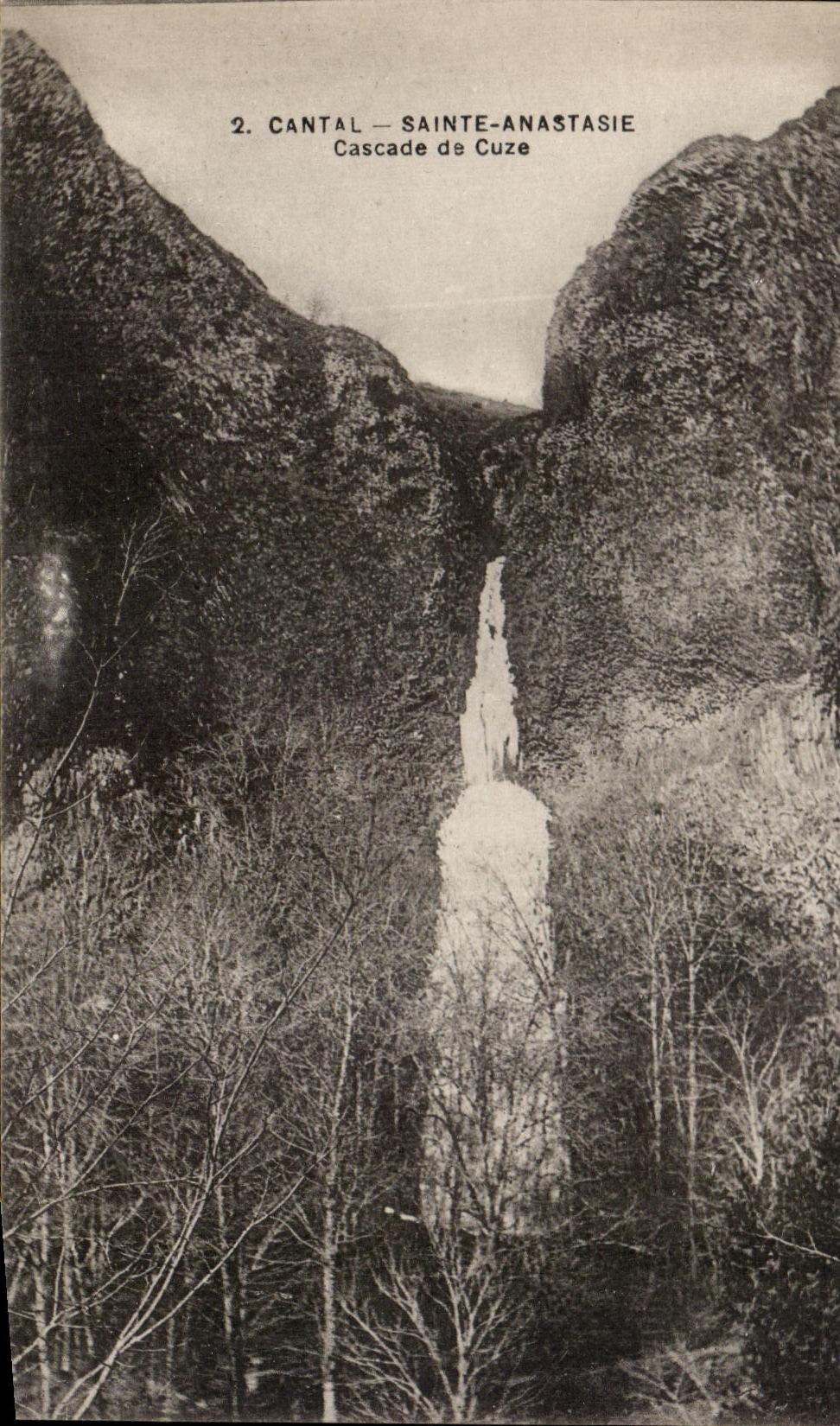 CPA Cantal Sainte Anastasie Cascade de Cuze