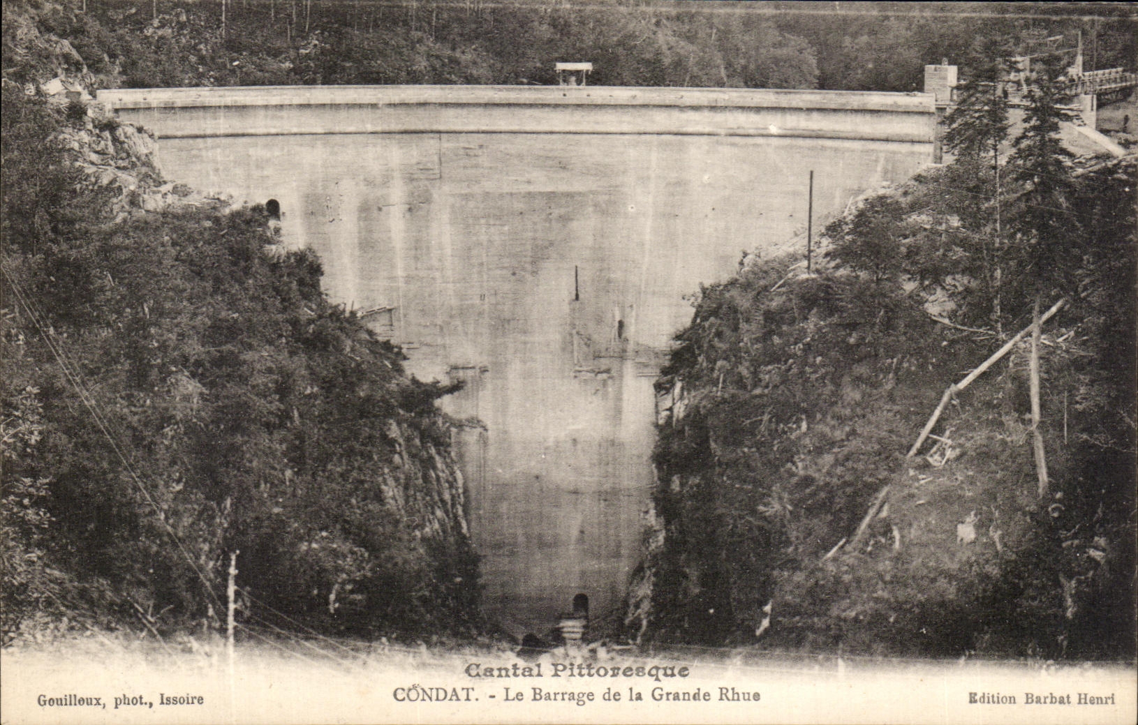 CPA Cantal Pittoresque Condat Le Barrage de la Grande Rhue
