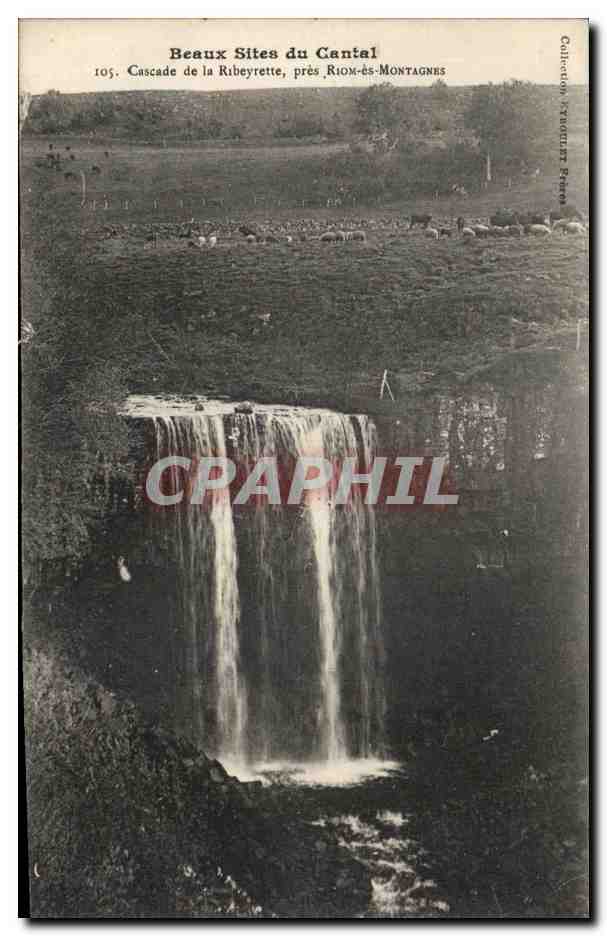 CPA Beaux Sites du Cantal cascade de la Ribeyrette Pres Riom es Montagnes Moutons 