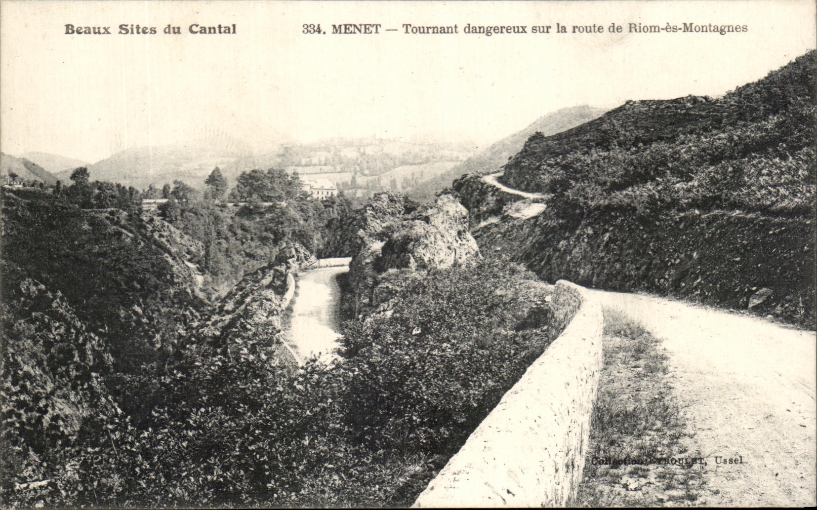 CPA Beaux Sites du Cantal Menet Tournant Dangereux sur la Route de riom es montagnes