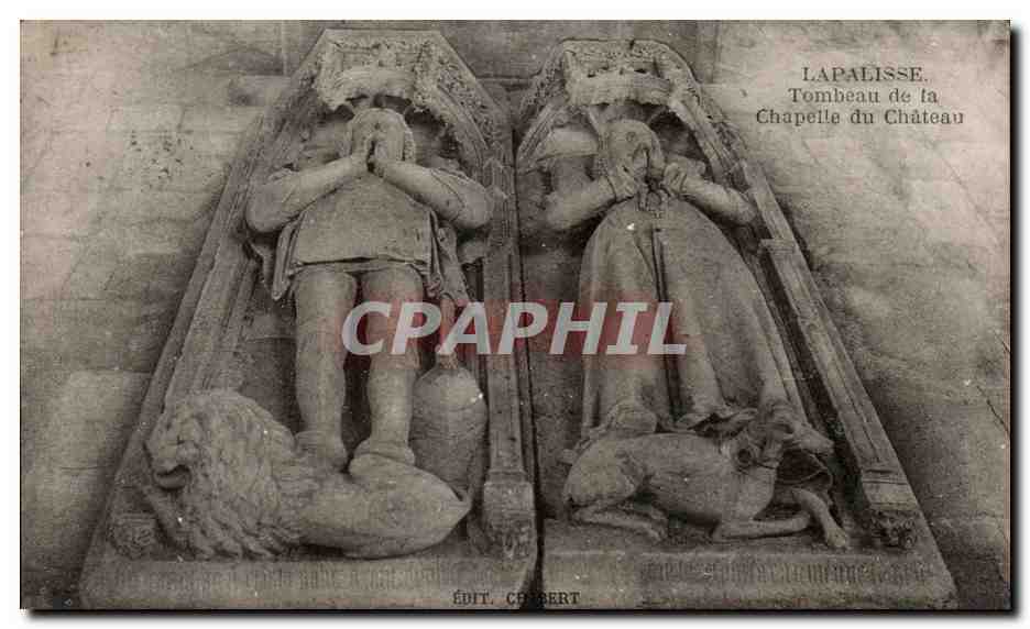 CPA Lapalisse Tombeau de la Chapelle du Chateau Lion Chien